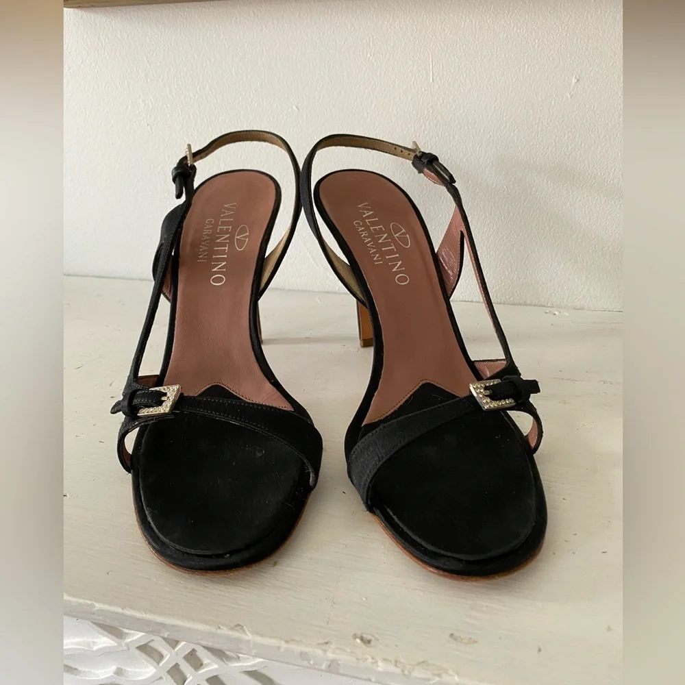 Valentino Sandals - Picture 2 of 9
